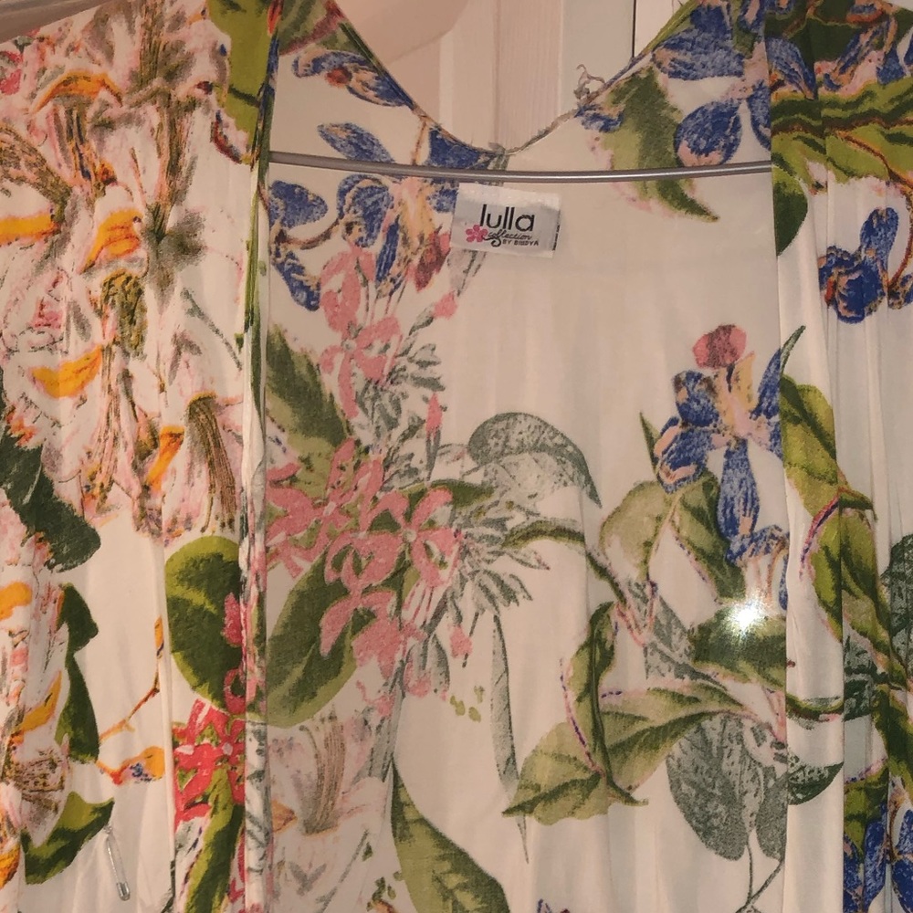 Floral jacket - Picture 3 of 3